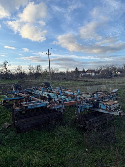 Диски з рубаючими катками