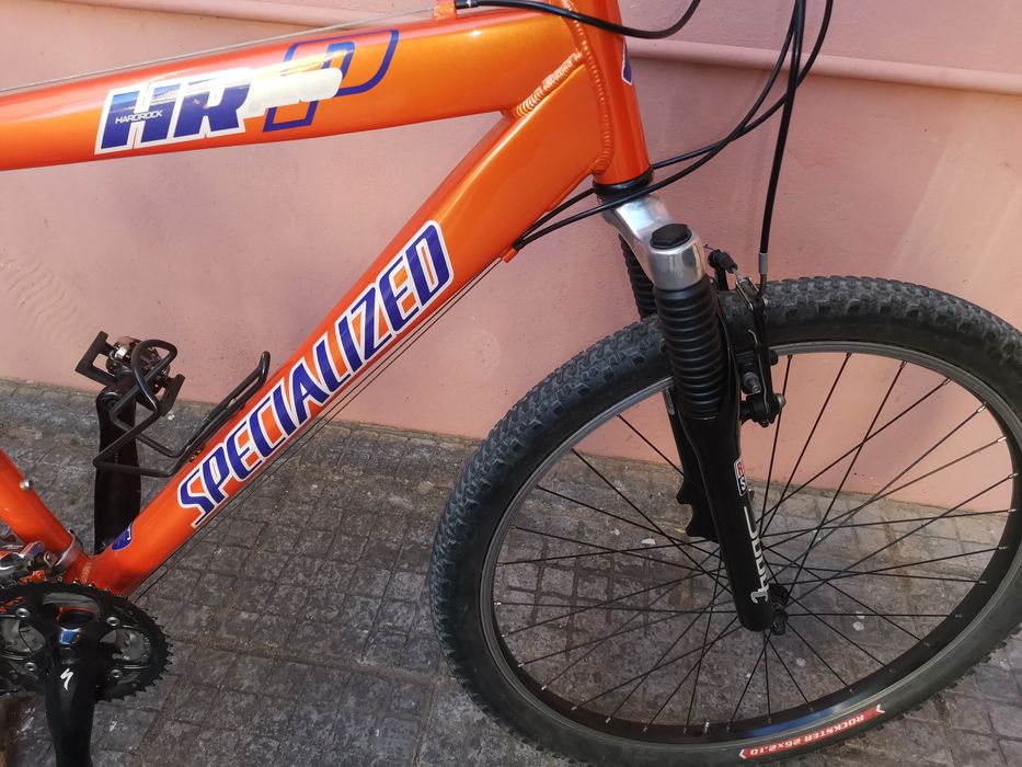 Bicicleta BTT Specialized