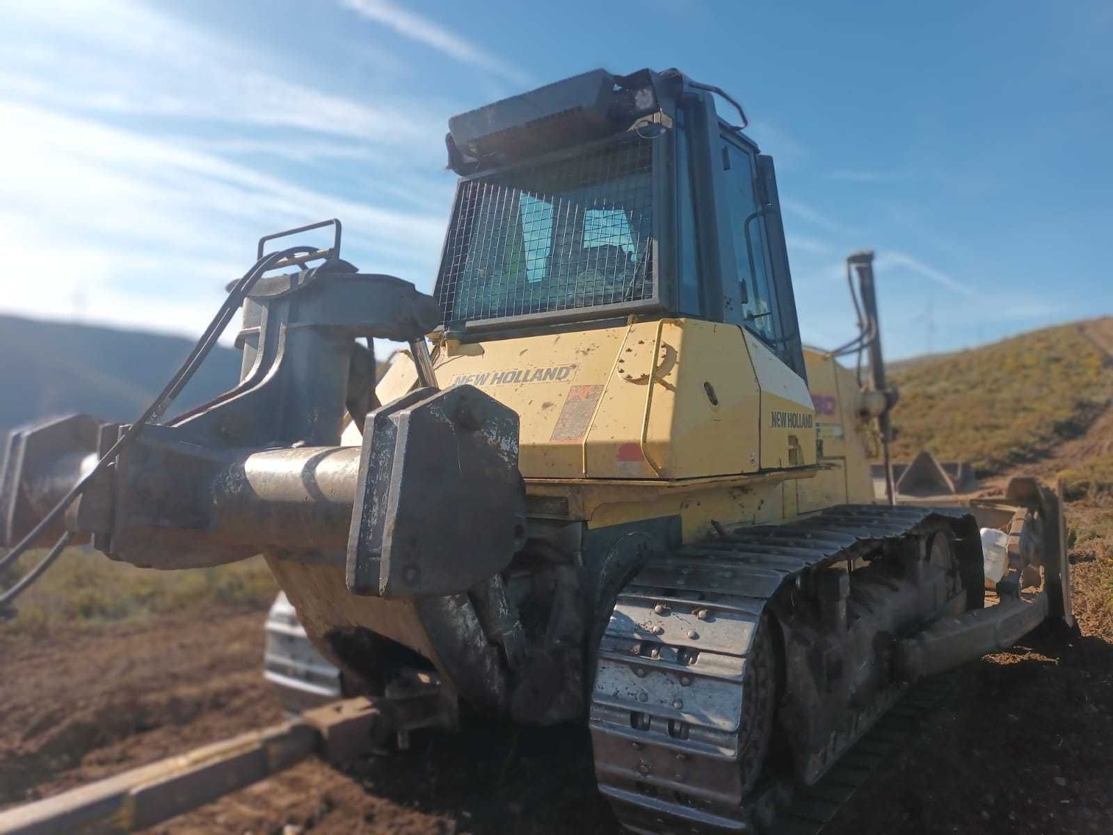 Bulldozer New Holland D180