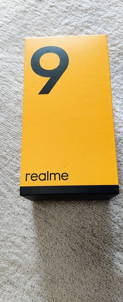 Realme 9 smartfon