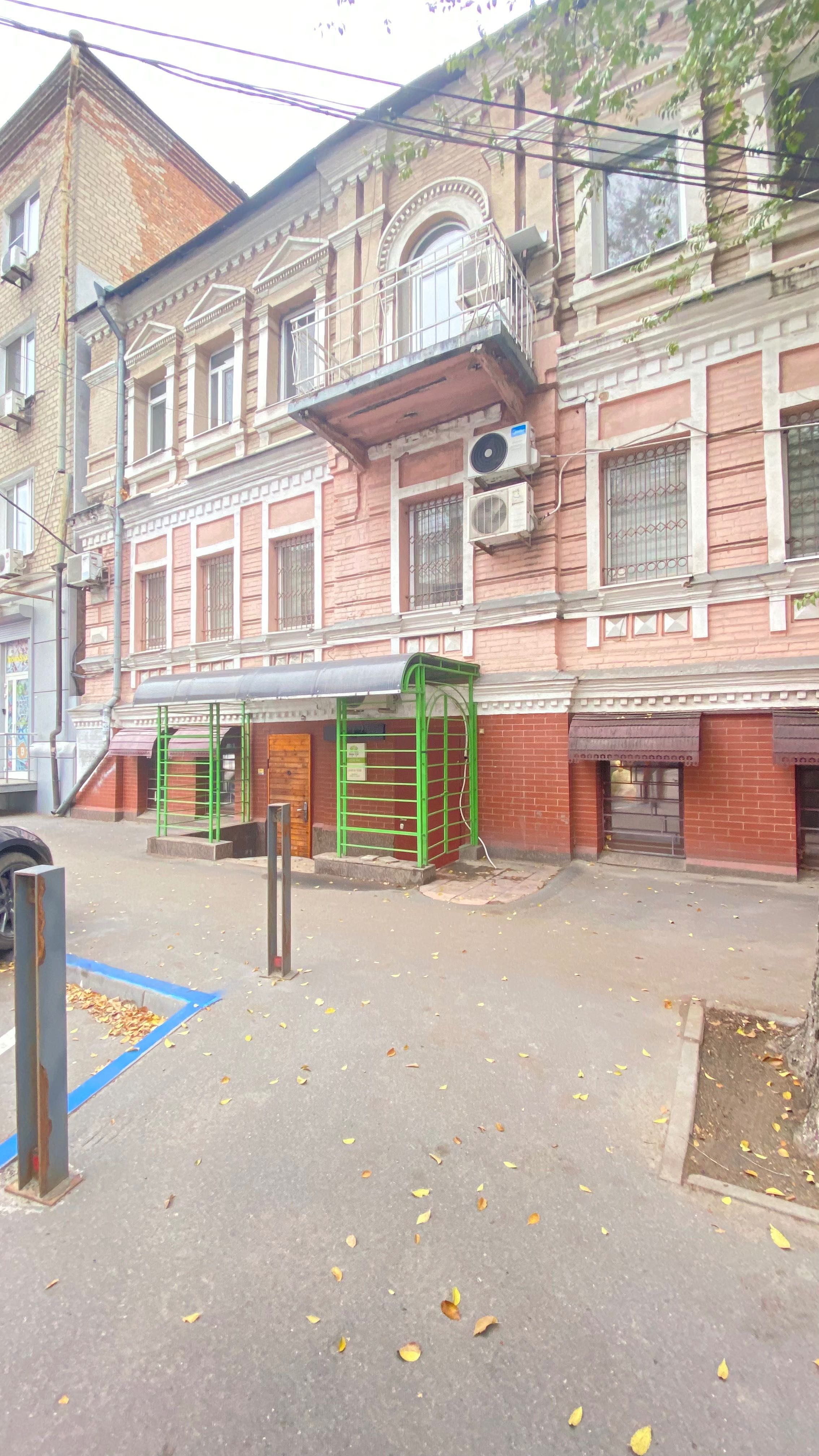 Сдам помещение улица Старокозацкая 22  под кофейню Центр