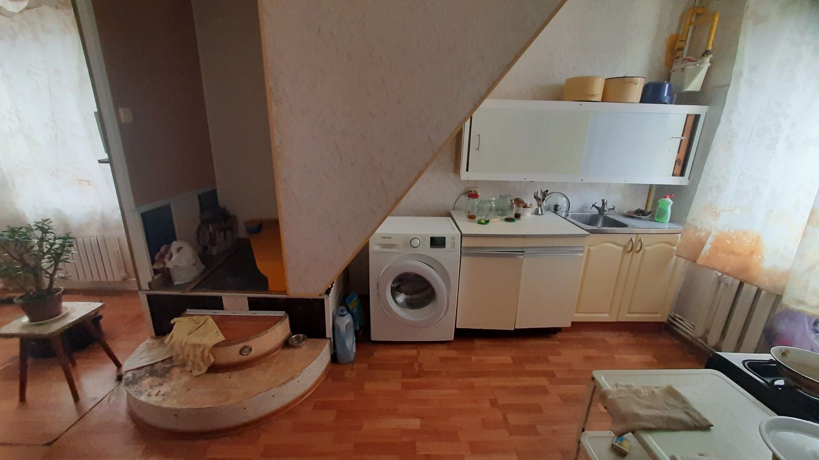 Продам будинок 92м2 на Подолі,вул.Правди