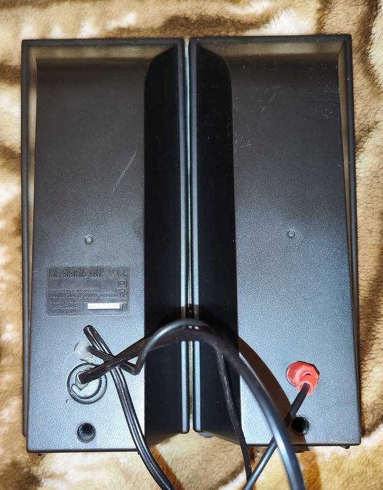 Продам колонки Genius SP-F350