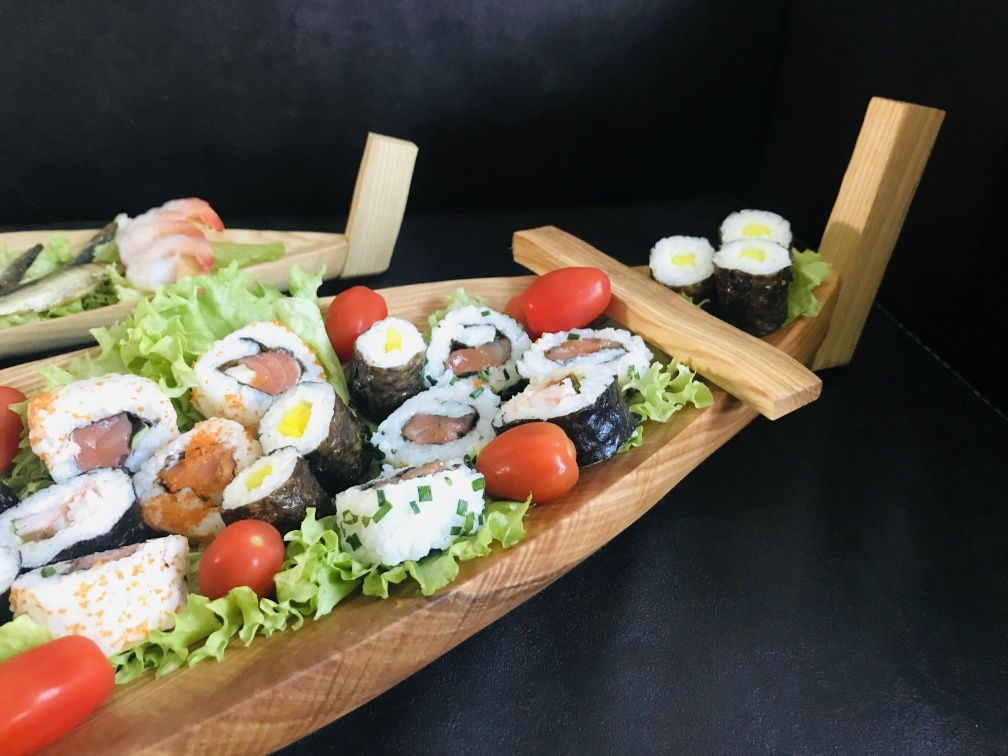 Łódka na sushi taca OBROTOWA statek na sushi 40cm