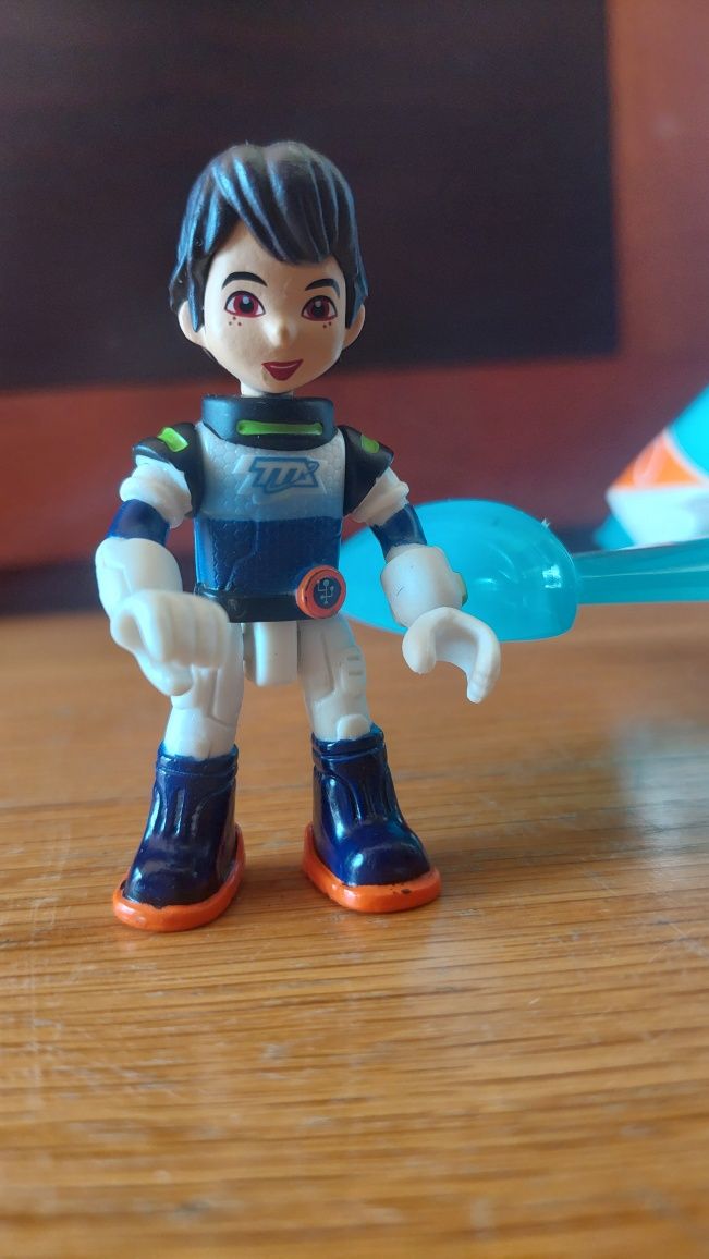 Miles from tomorrowland - Nave+Miles (Disney Junior)