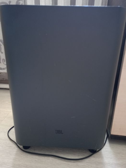 Продам хорошую акустику оригинальный JBL