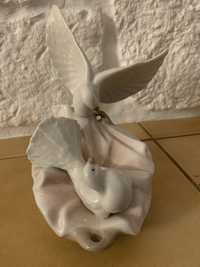 Hiszpańska figurka Tengra gołębie