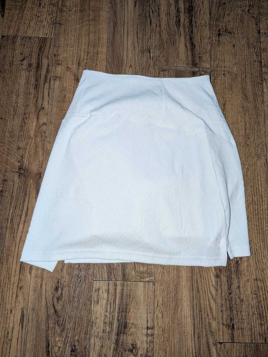 спортивна тенісна спідниця з шортами nike