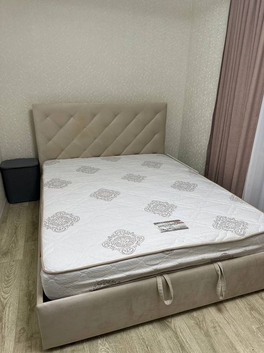 Ліжко двоспальне