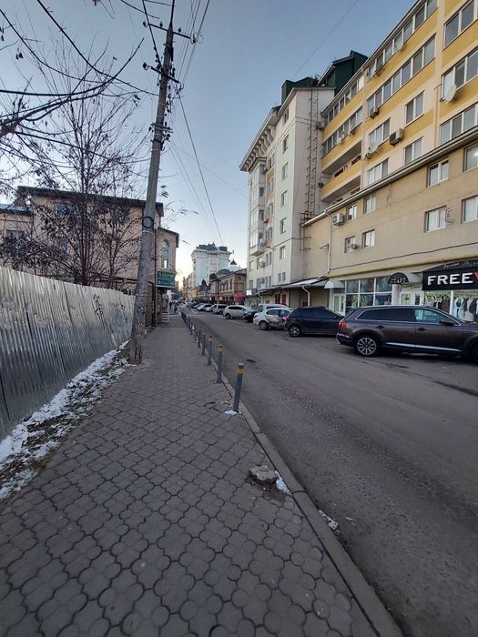 Продаж  частини комерційного приміщення в центрі міста