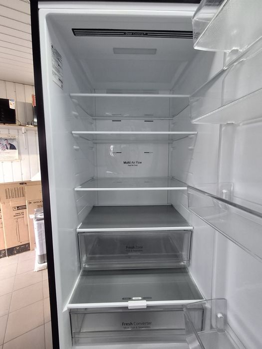 Холодильник LG modelGBP62MCNBC