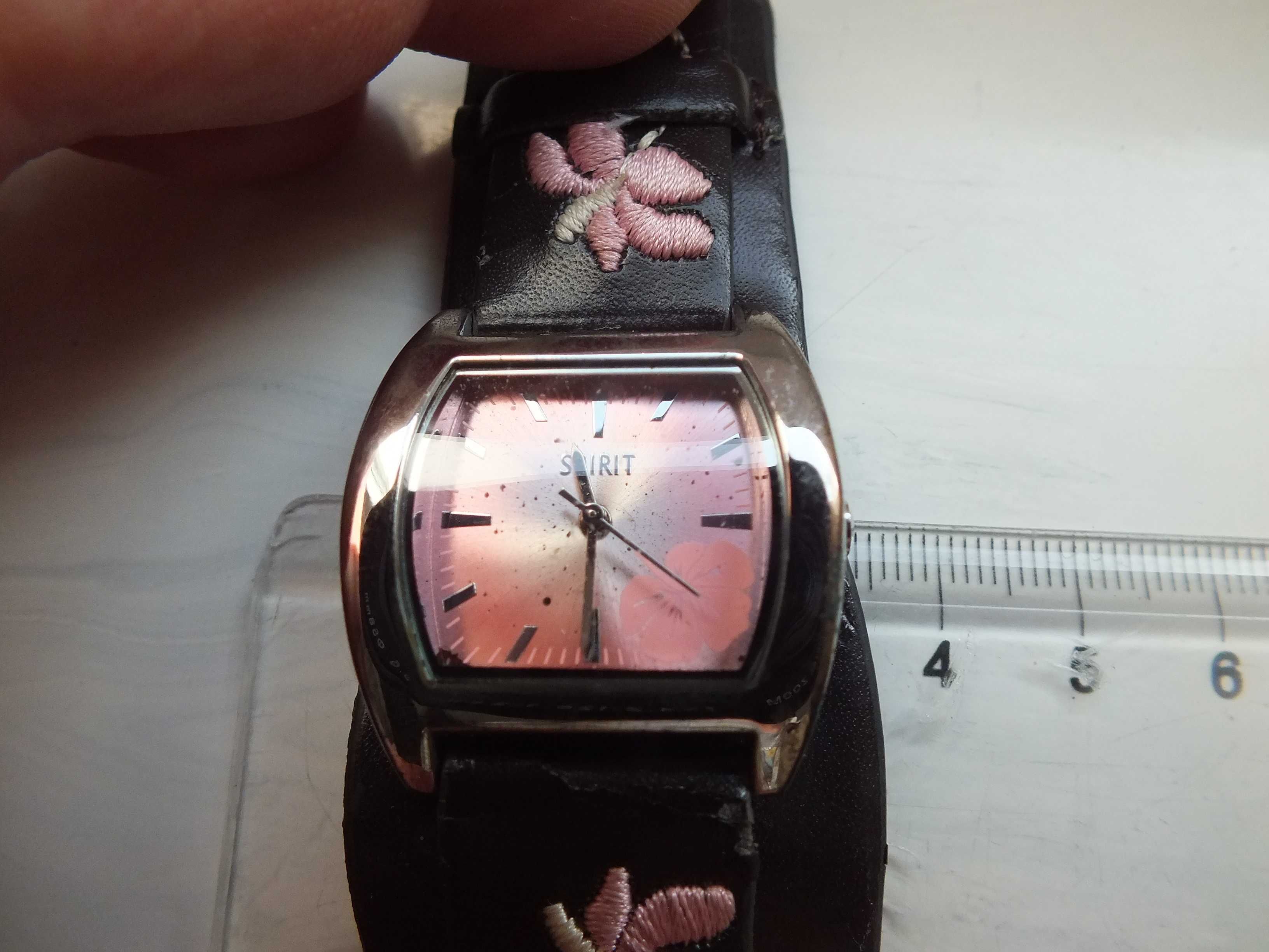 zegarek damski na rękę SPIRIT metal, średnica ok.3,5cm OPIS nowy
