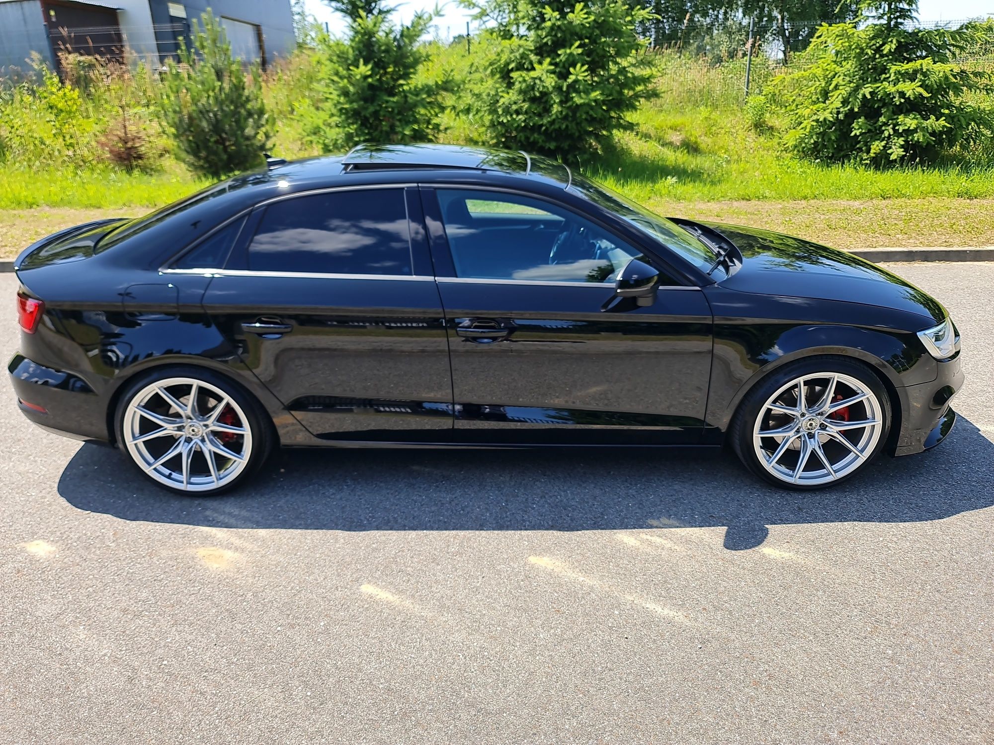 Audi A3 8V 2.0Turbo Quattro S Tronic Panorama Keyless Kamera MMI High