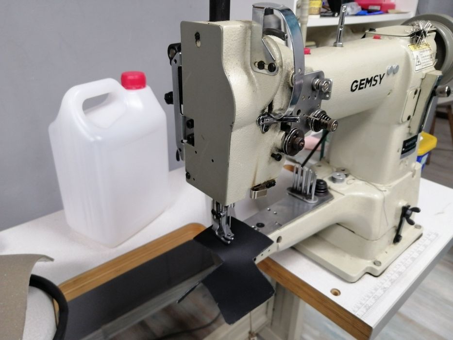 Рукавная швейная машина GEMSY 335, PFAFF