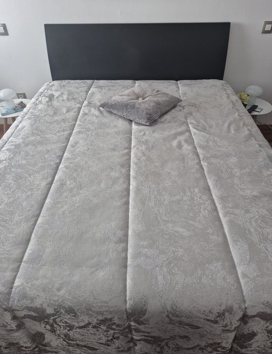 Quarto casal preto