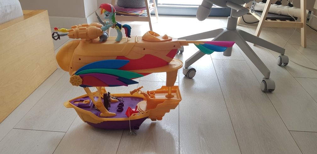 Statek latający My little Pony duży