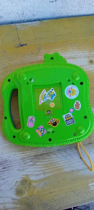 Telefone Winnie the Pooh com sons, números, letras em inglês