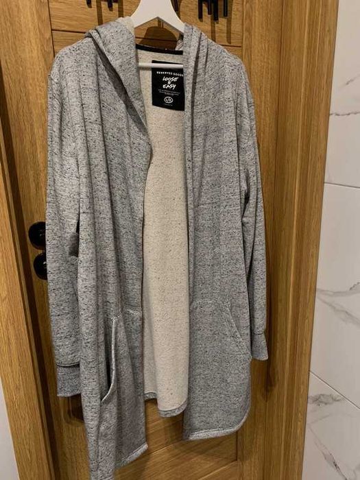 Bluza/sweter z kapturem Reserved