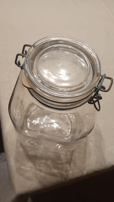 Frasco em vidro bom