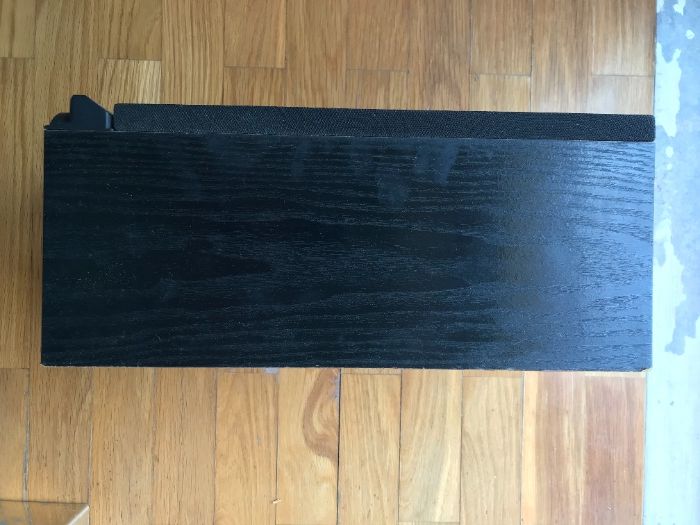 Colunas de Som Pretas