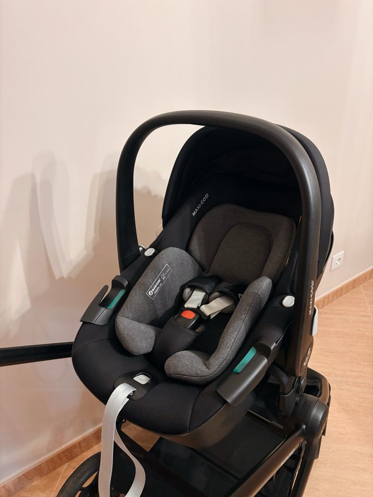 Carrinho Maxi Cosi + Ovo Pebble 360