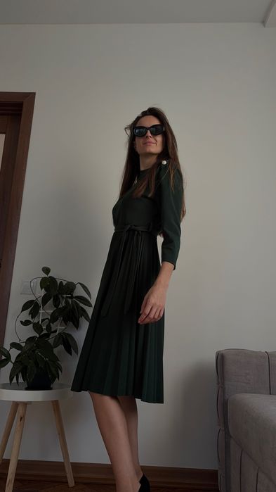 Сукня осіння зелена