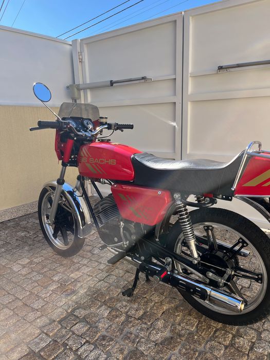 Mota sis sachs v6 Lotus toda restaurada pouco usada.