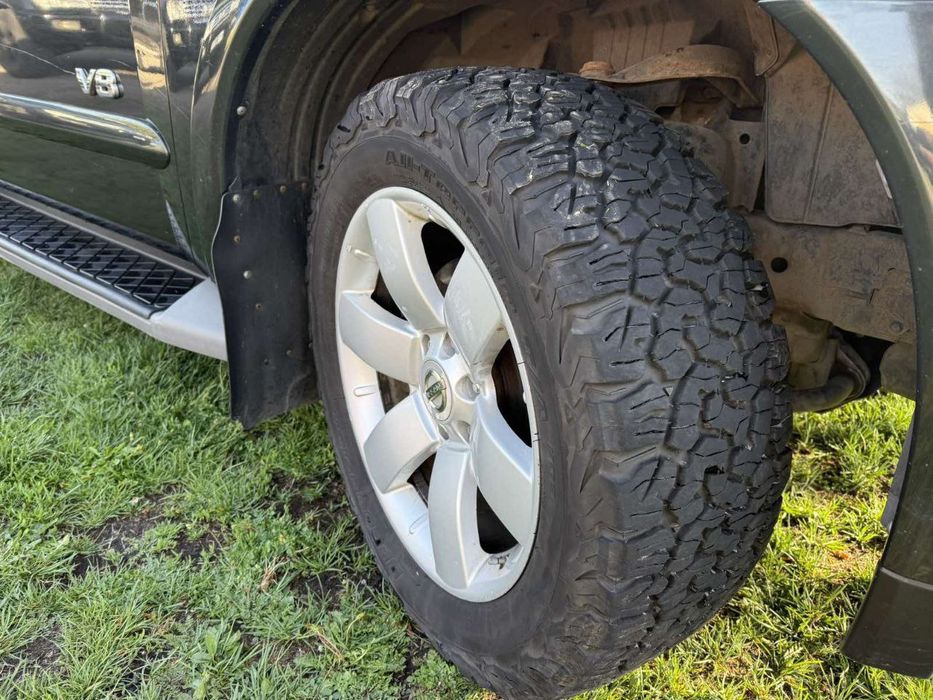 Продам Nissan Armada