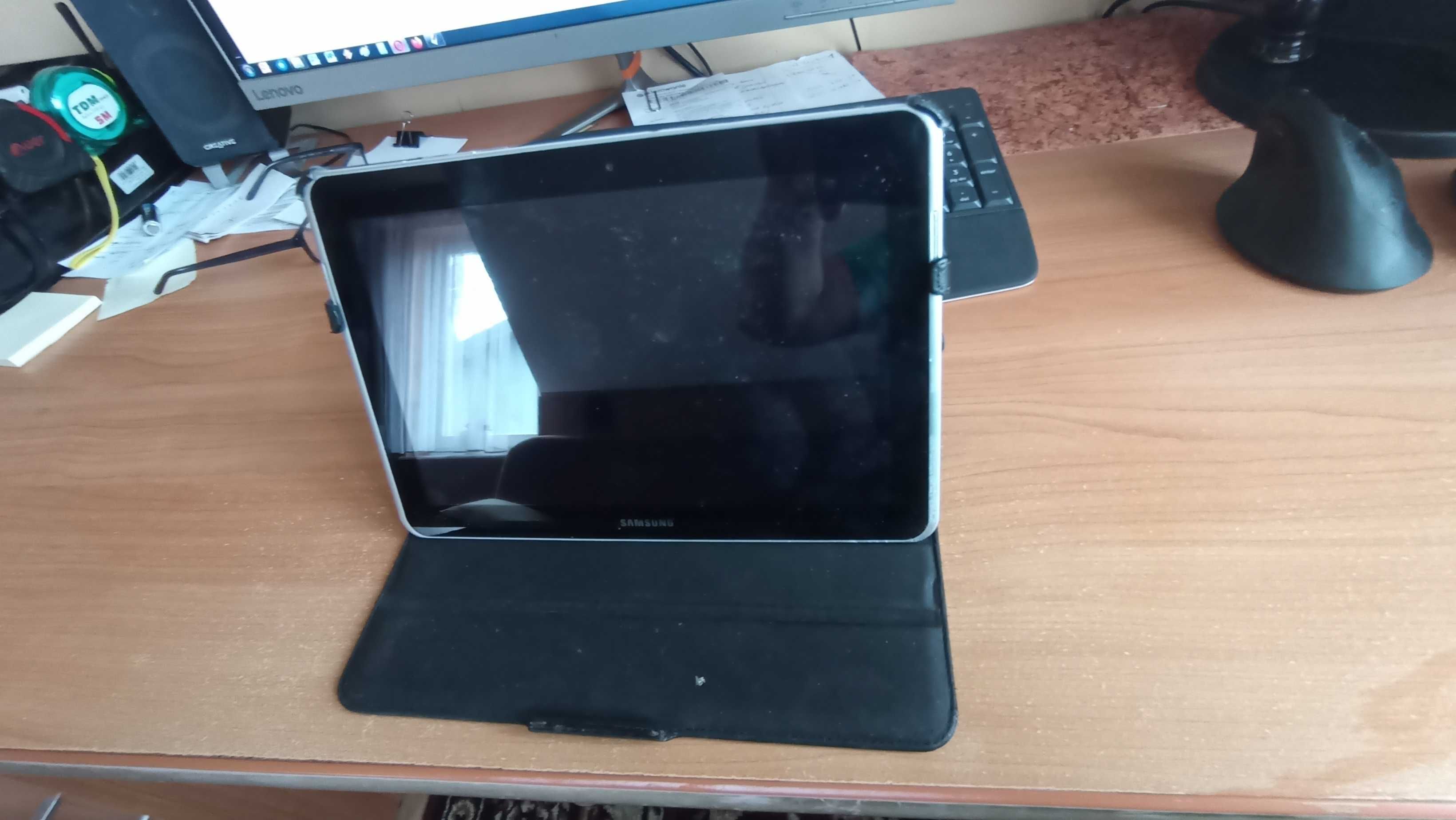 tablet Samung 10.1 model GT-P7501