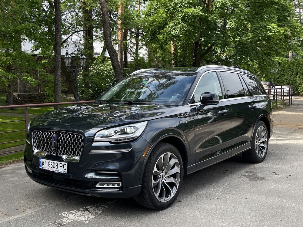 2022 Lincoln AVIATOR  Plug-in hybrid По наявності