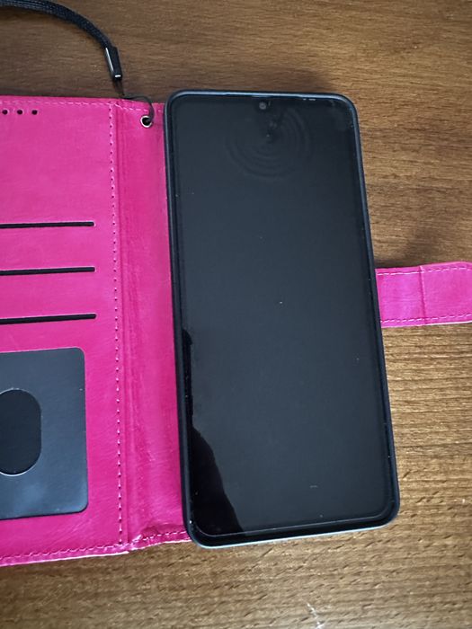 Samsung A06 ще на гарантії