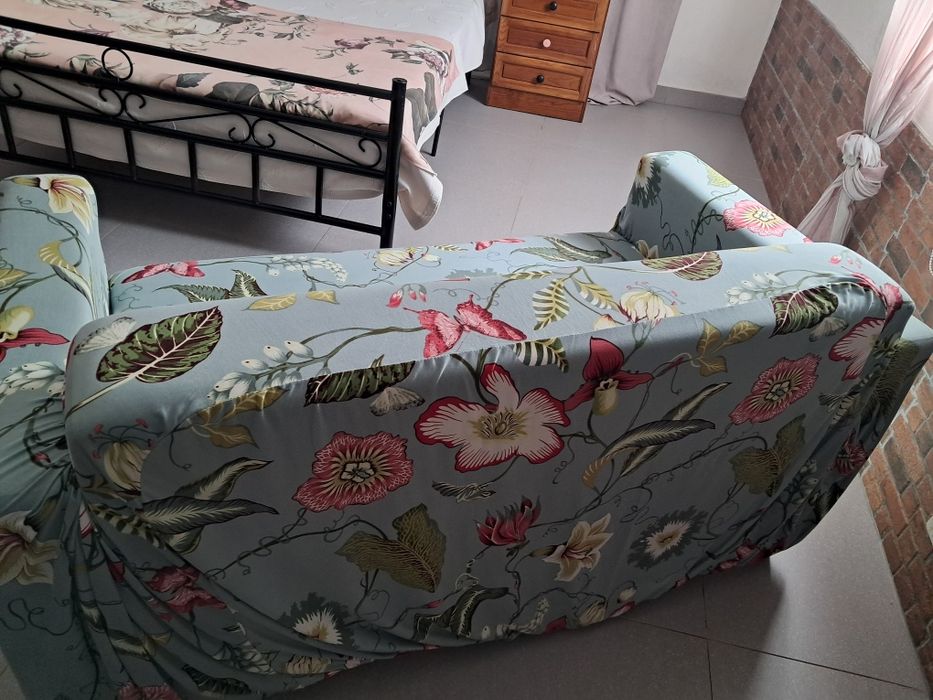 Sofá 2 lugares Ikea como novo