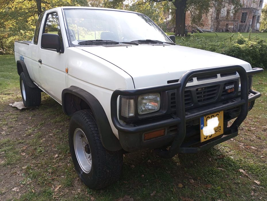 Nissan  King Cab