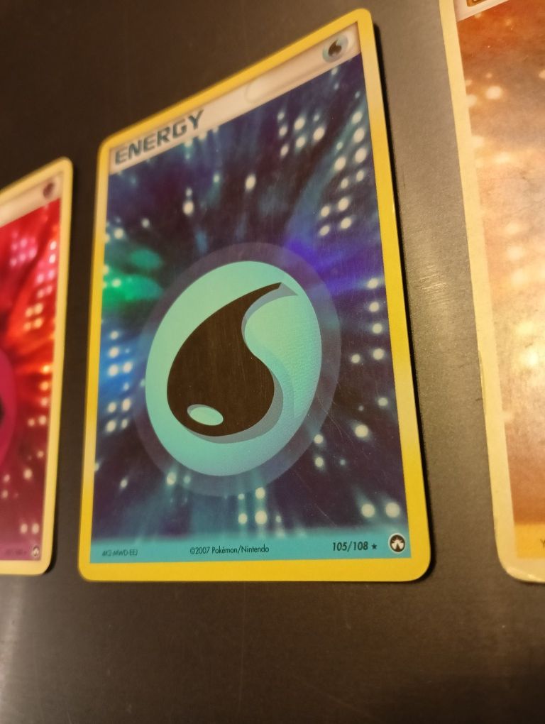 Pokemon karty energii HOLO z dodatku Power Keepers