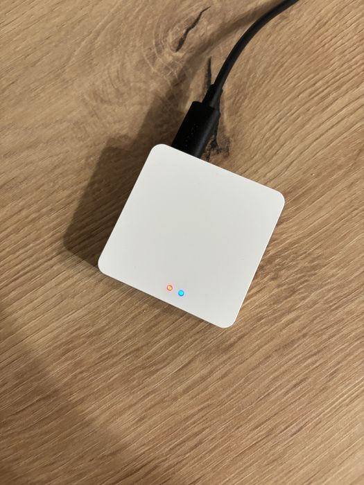 шлюз Tuya: Zigbee 3.0, Bluetooth, wi-fi