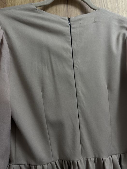 Сукня бежева міді максі ідеальні