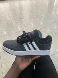 Adidas Pretas novas