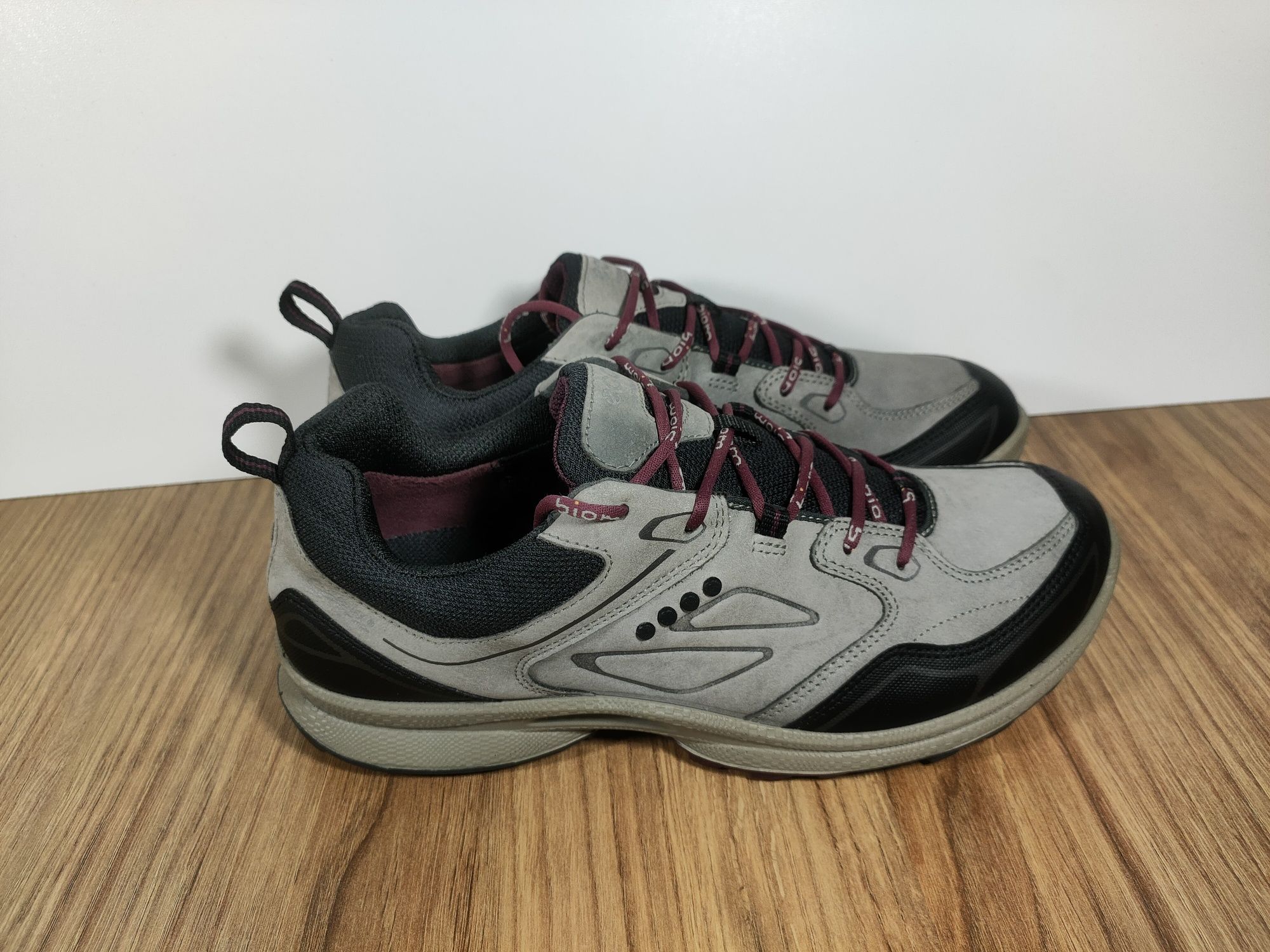 Buty Ecco Biom Performance Natural Motion r. 38 25cm