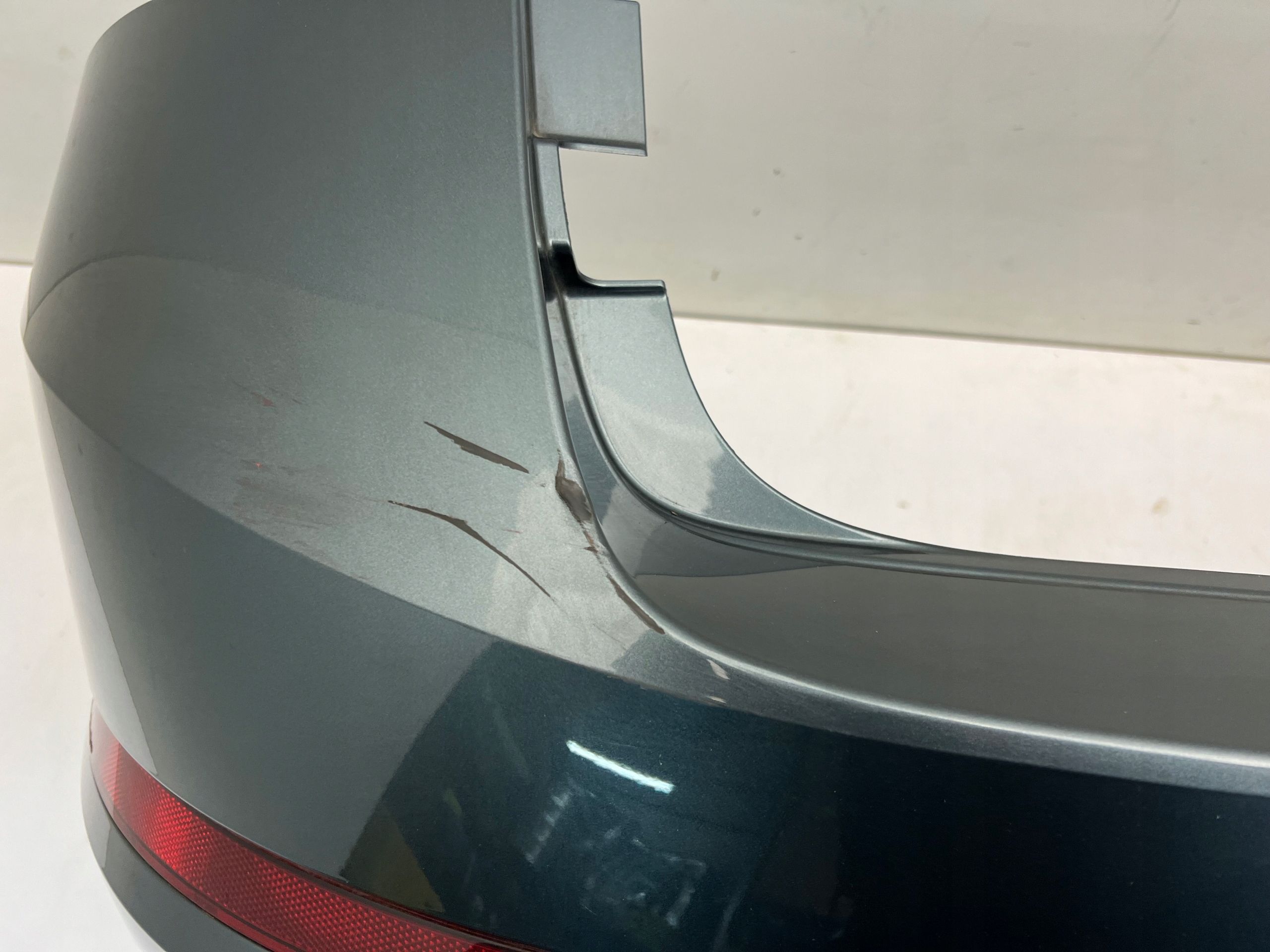 Skoda Superb 3V9 Kombi Zderzak Tylny tył 15-19 n