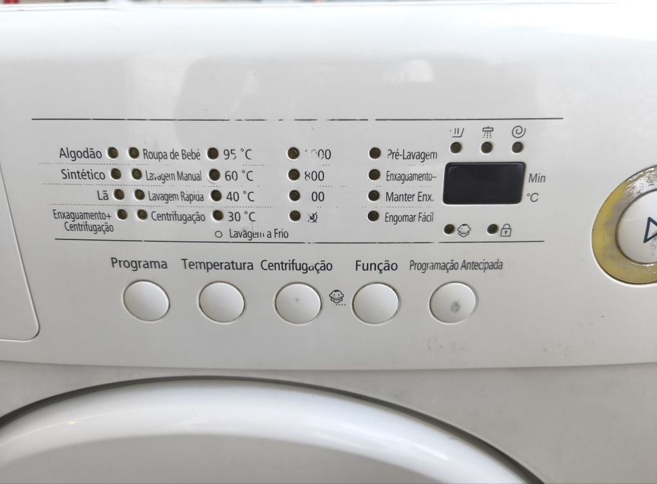 Máquina de lavar 6kg