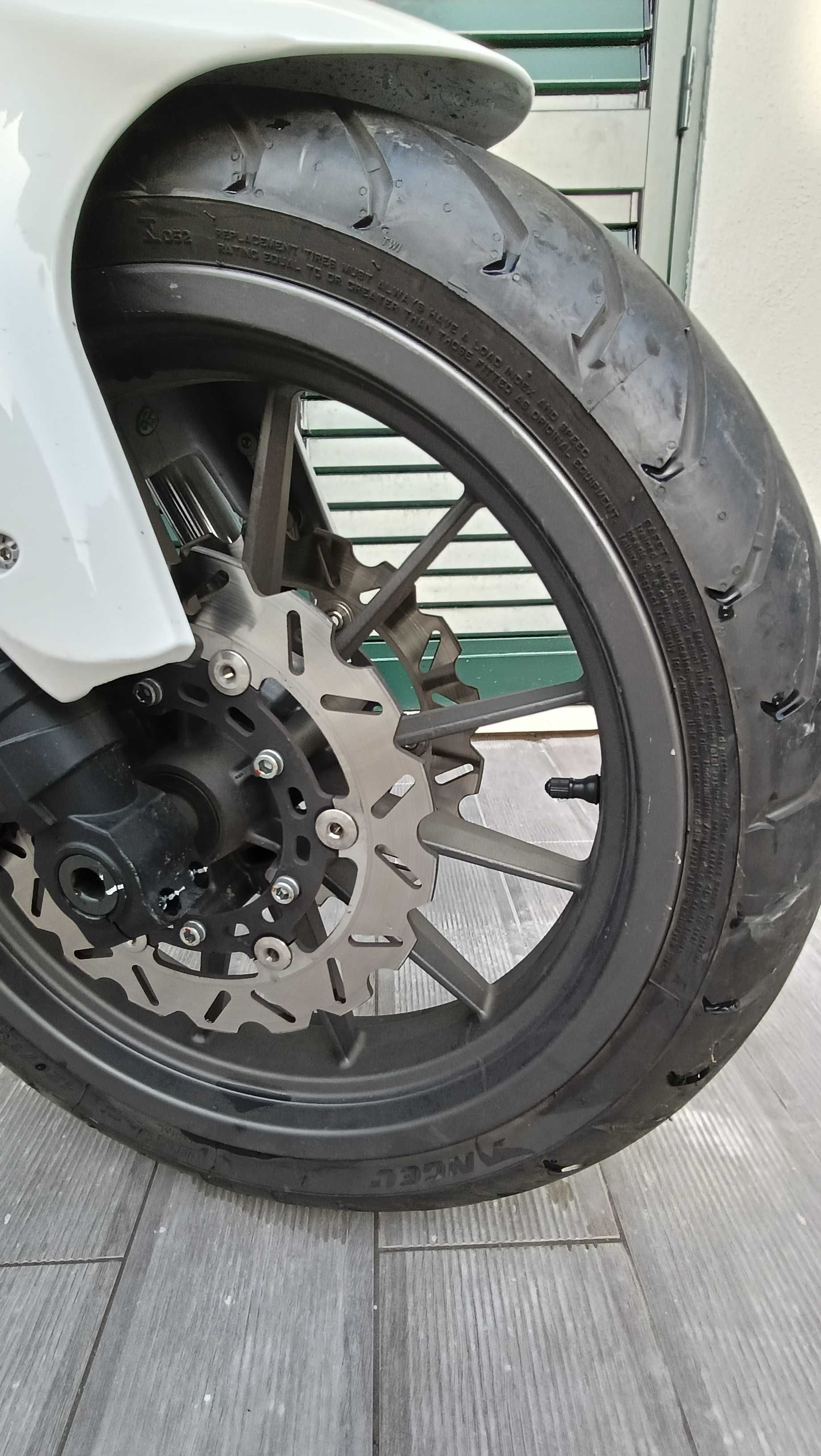 Mota Benelli bn 302