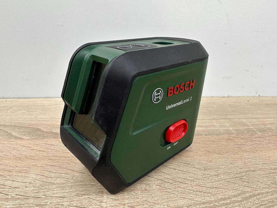 Laser krzyżowy Bosch Universal Level 2