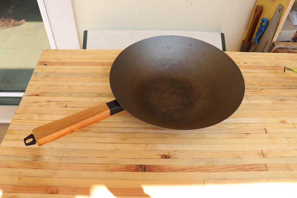 Frigideira / Wok Beka 30cm em Aço de Carbono