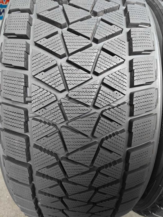 2шт R20 275 40 Bridgestone Blizzak DM-V2 зимові шини преміум як нові