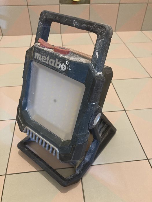 Фонарь метабо