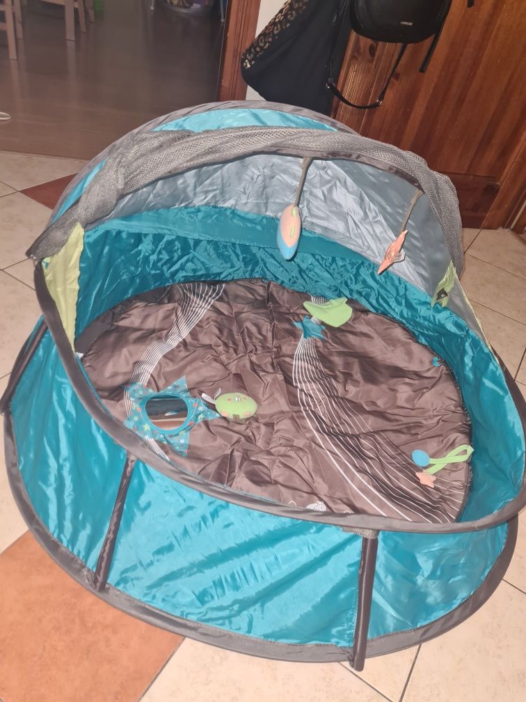 Łóżko turystyczne, namiot, kojec babymoov