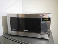 Mikrofala Samsung ME83M