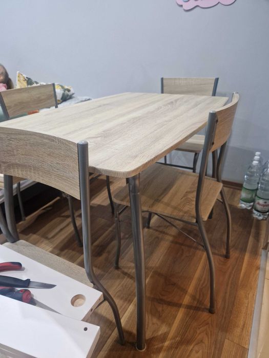 Stół i 4 krzesla dąb sonoma