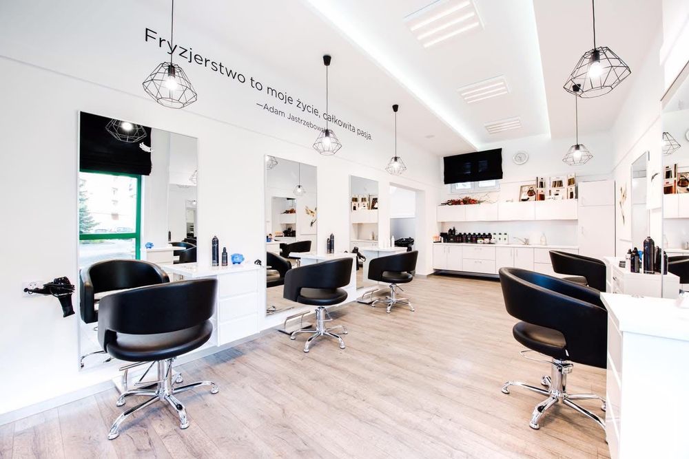 Wynajmę stanowisko fryzjerskie