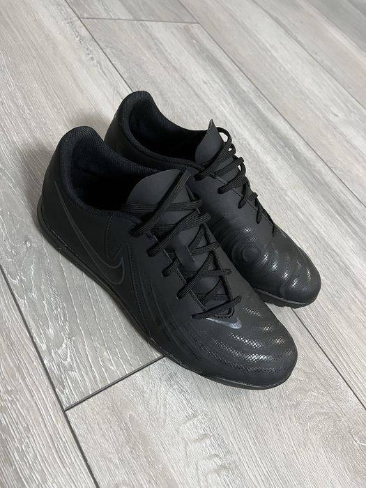 Сороконожки мужские Nike Phantom Gx Ii Club Tf Black FJ2587-002